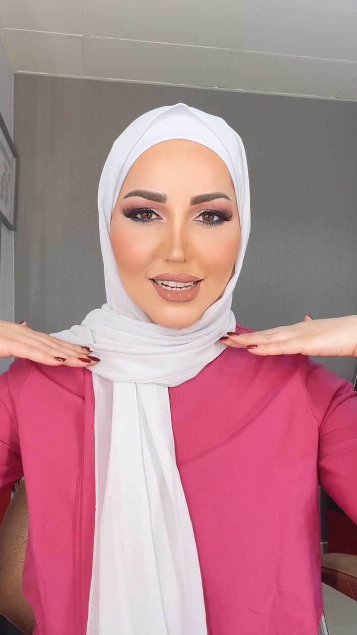 Rasha Albeick is a modest fashion model, based in Dubai, who succeeded within two years in putting her mark on social media platforms.