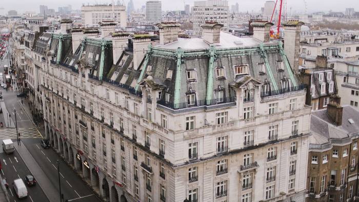 Talks about Selling Ritz Hotel in London to Saudi Investors- Arabisk London Magazine