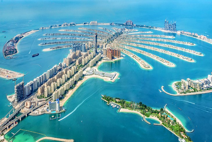 united-arab-emirates-in-pictures-beautiful-places-to-photograph-the-palm-jumeirah