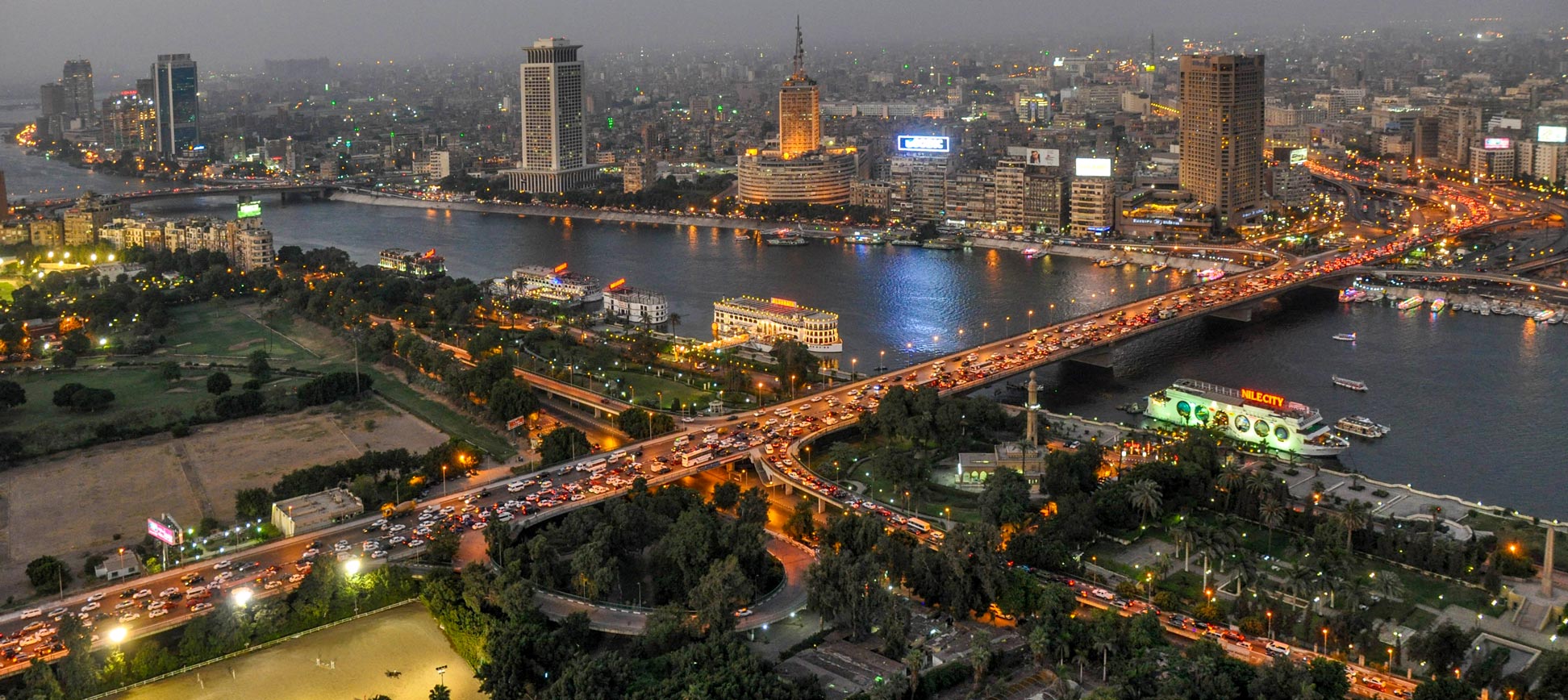 Downtown-Cairo-Zamalek-the-Nile-river