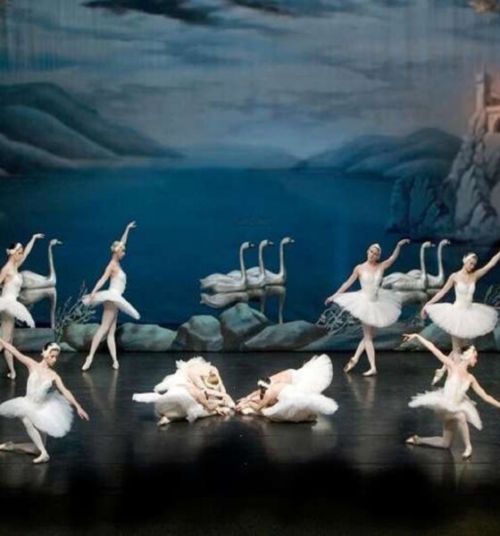 “Swan Lake” is back to enthral the Saudi audience for a second time on the stage of Princess Noura University in Riyadh.