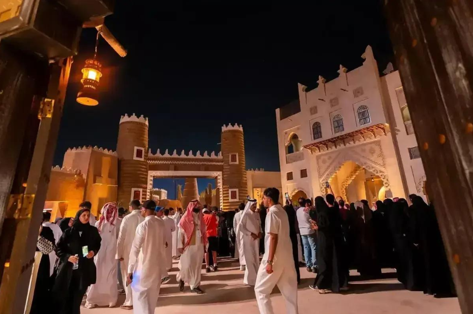 The most exciting events in Riyadh in February 2025, are highlighted, enjoyable activities from intimate gatherings to thrilling adventures.