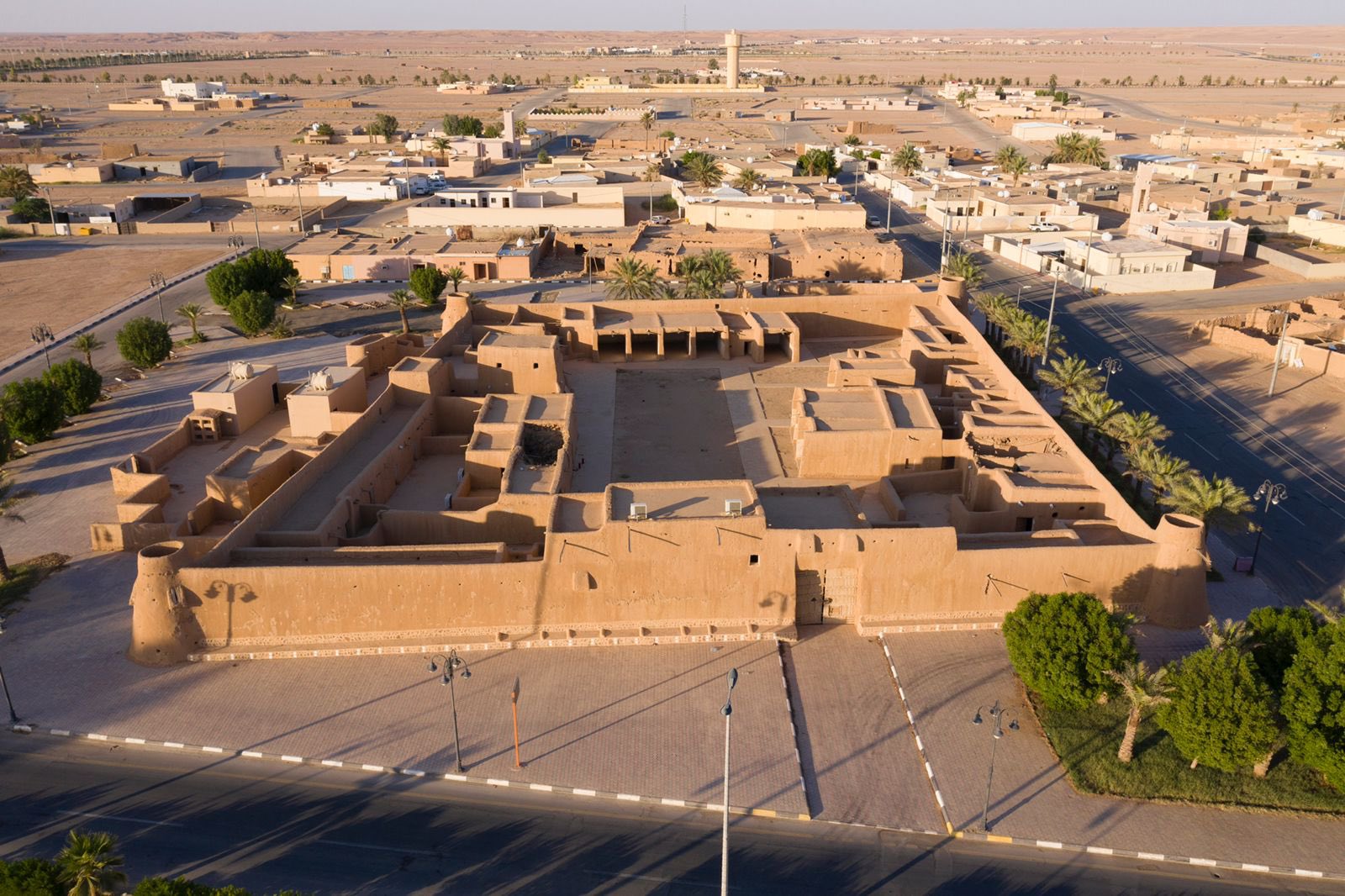 Lina village is a treasure trove of history, culture, and antiquity, showcasing the authentic spirit of the KSA's rich archaeological sites.