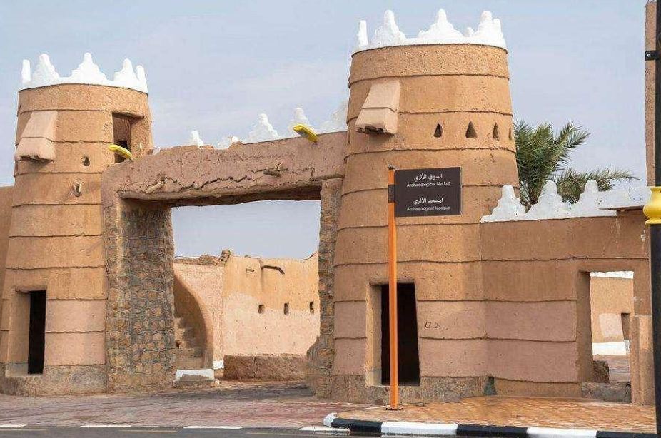 Lina village is a treasure trove of history, culture, and antiquity, showcasing the authentic spirit of the KSA's rich archaeological sites.